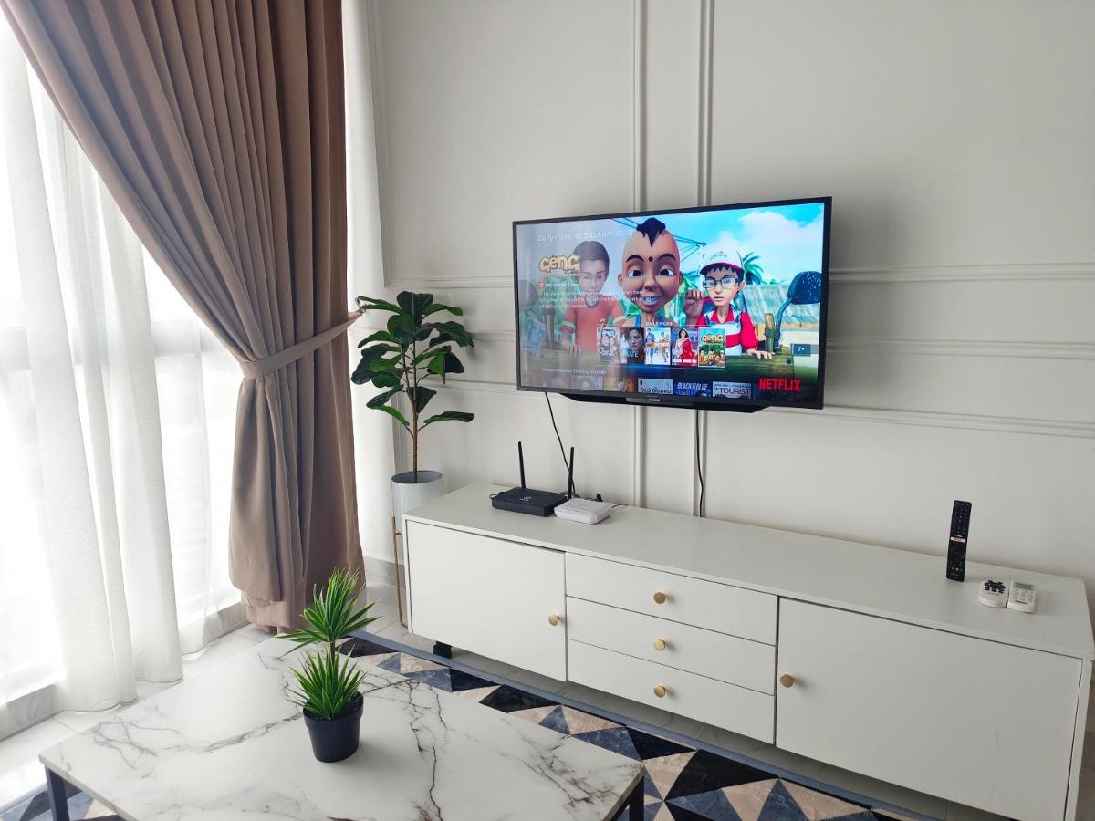 One Bedroom Troika Kota Bharu By Aghome, Modern Design Extérieur photo