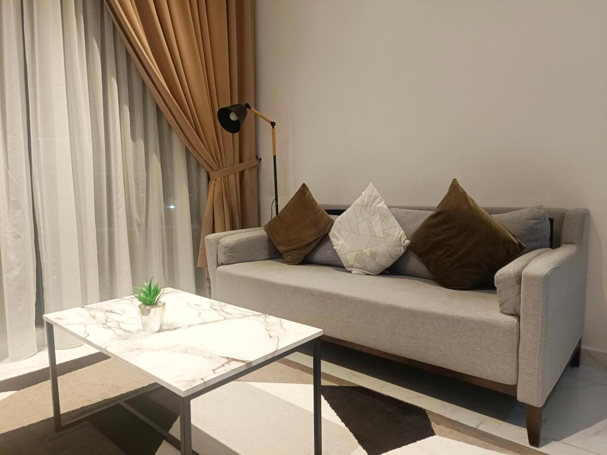 One Bedroom Troika Kota Bharu By Aghome, Modern Design Extérieur photo