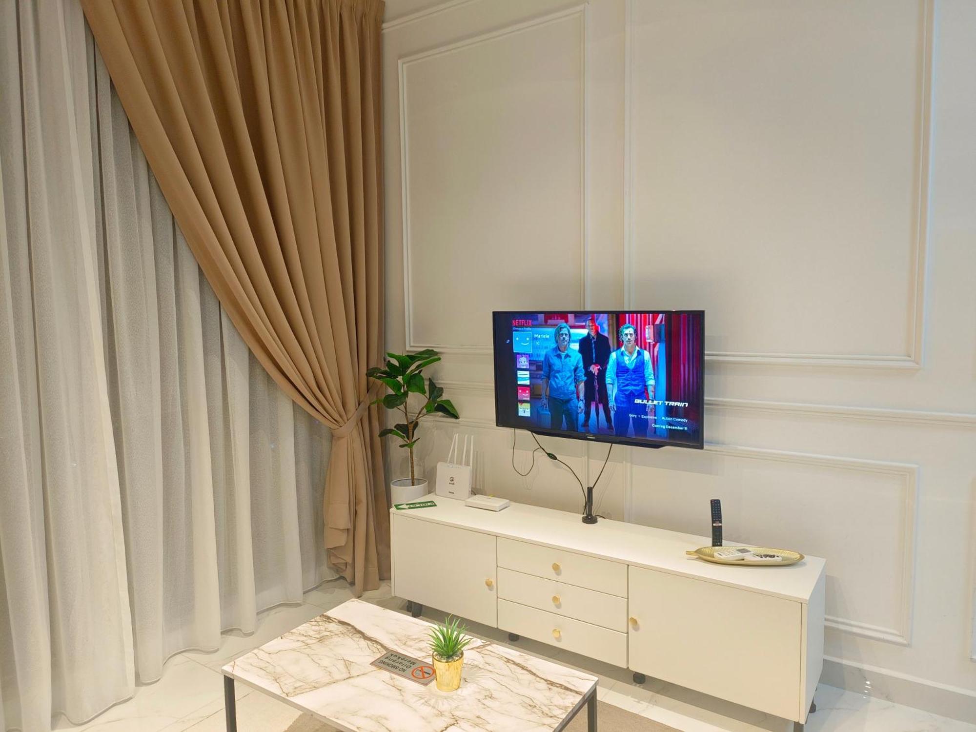 One Bedroom Troika Kota Bharu By Aghome, Modern Design Extérieur photo