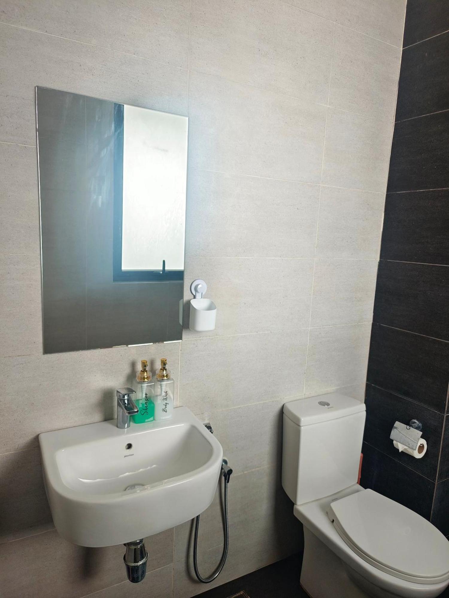 One Bedroom Troika Kota Bharu By Aghome, Modern Design Extérieur photo