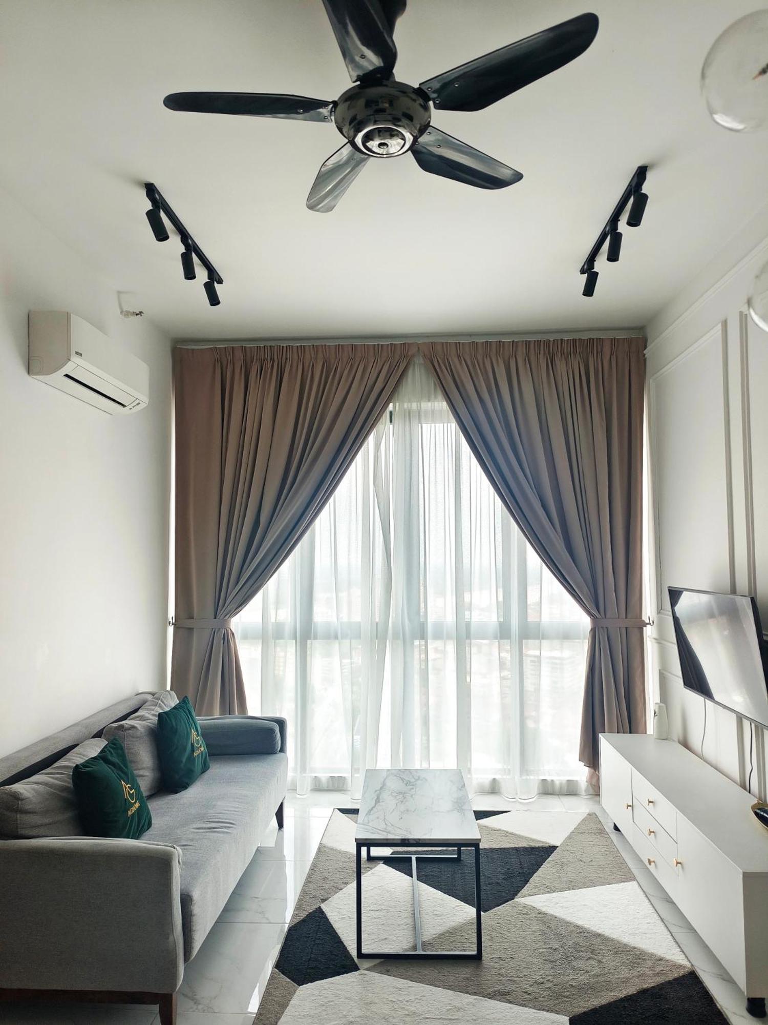 One Bedroom Troika Kota Bharu By Aghome, Modern Design Extérieur photo