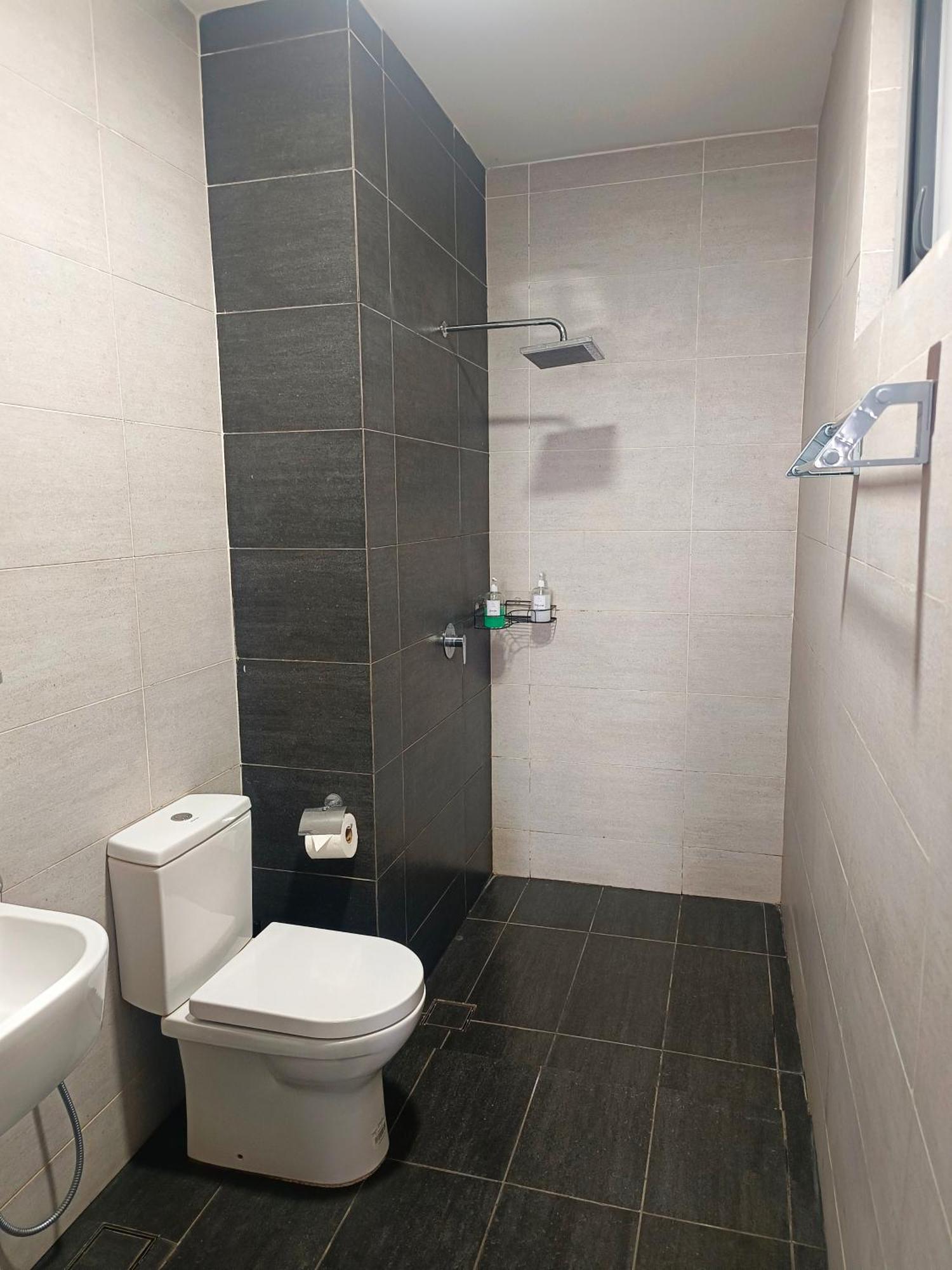 One Bedroom Troika Kota Bharu By Aghome, Modern Design Extérieur photo